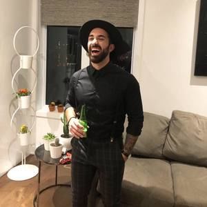 Meet your Posher, Maxime